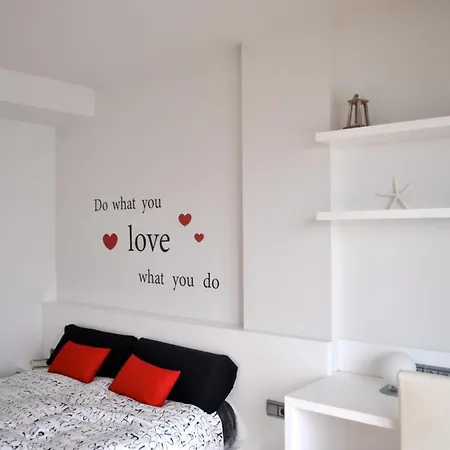 Apartmán Atico Con Vistas Al Mar, Solarium Privado Y Piscina *