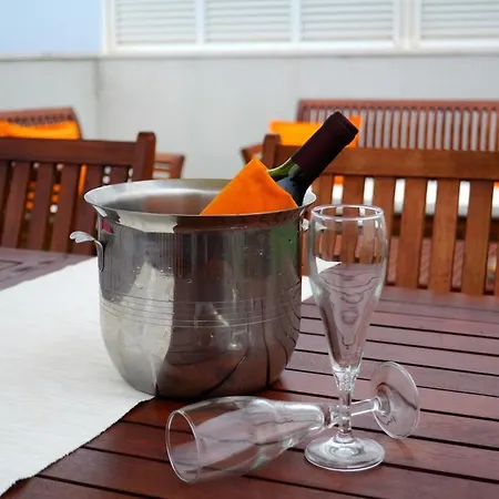 Atico Con Vistas Al Mar, Solarium Privado Y Piscina Apartman *